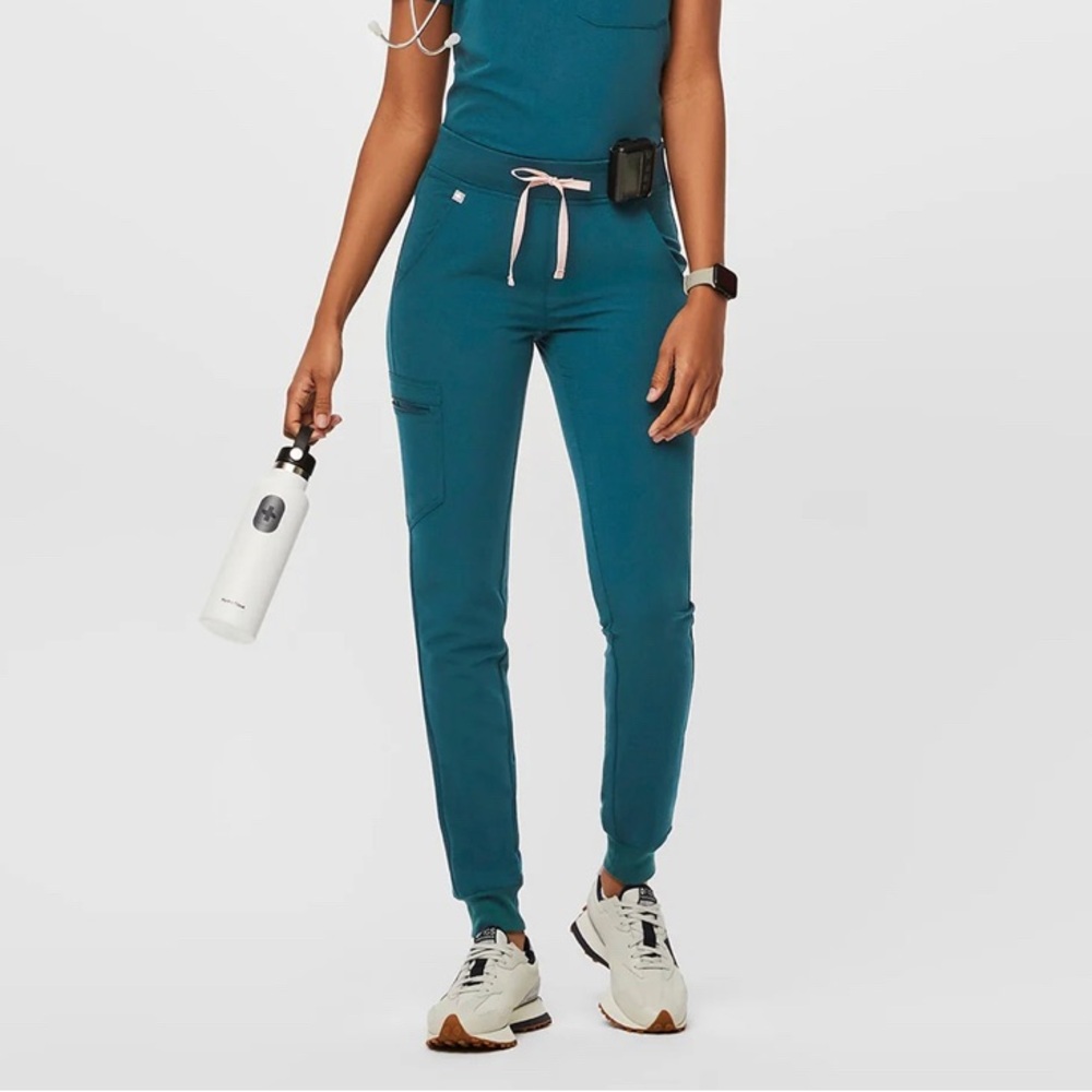 Zamora Jogger Scrub Pants